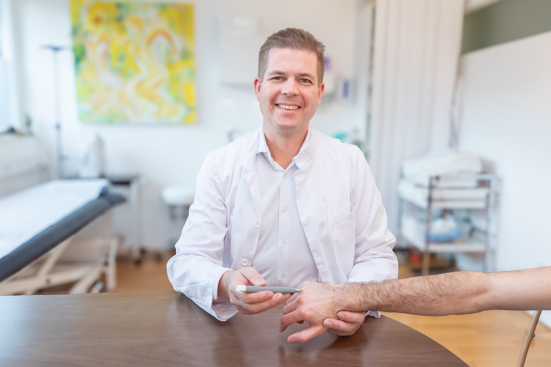 Dr. Christian Behrendt – Handspezialist in Salzburg